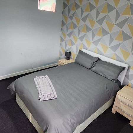 No 11 3 Bed Serviced Appartment Town Centre Girvan Extérieur photo