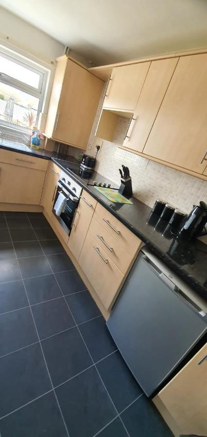 No 11 3 Bed Serviced Appartment Town Centre Girvan Extérieur photo